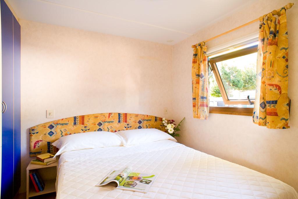 Camping Baciccia Ceriale Extérieur photo