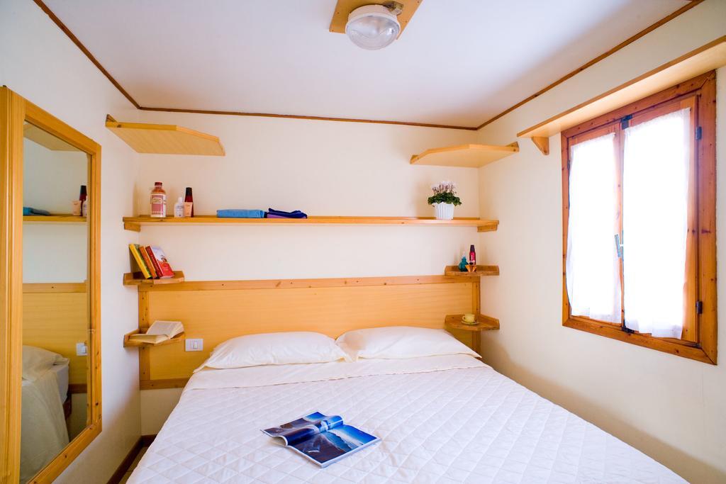 Camping Baciccia Ceriale Extérieur photo
