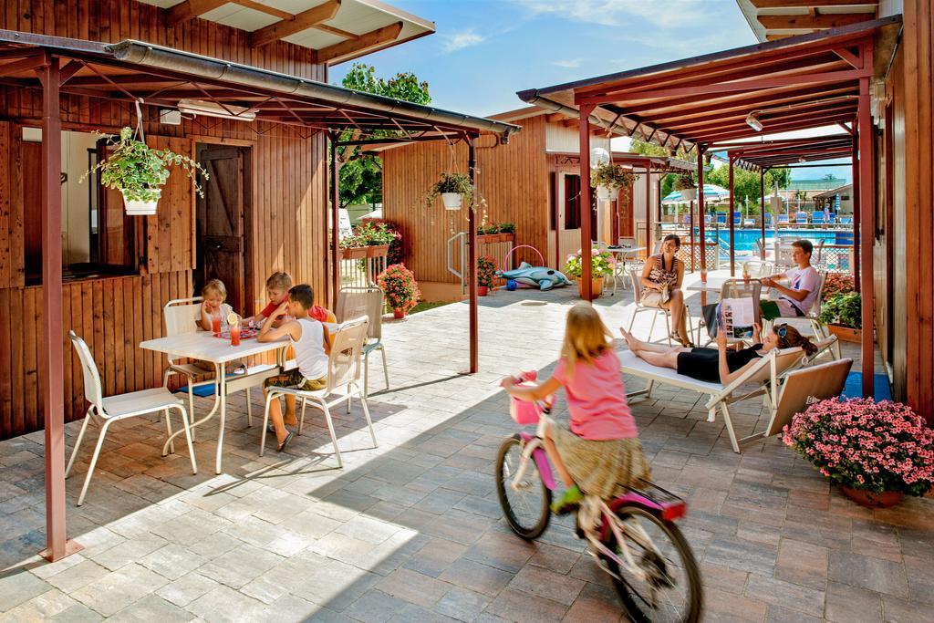 Camping Baciccia Ceriale Extérieur photo